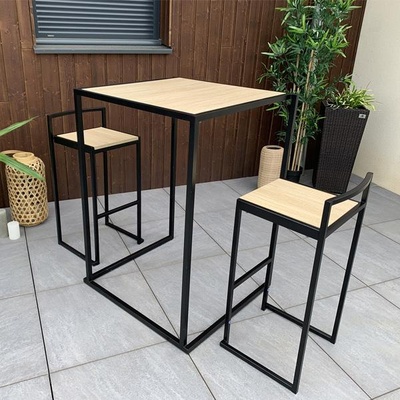 Mange-debout métal bois Location de manges-debout et de tabourets en métal en région parisienne.