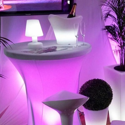 Lampe lumineuse LED Location de lampe lumineuse pour divers événements en IDF, val d'Oise 95, Yvelines 78