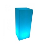 Location de mobilier lumineux, décoration à LED, stéle lumineuse pour décorer votre événement, vos soirées lounge en région parisienne 75,78,95. 