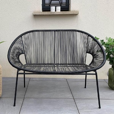 Canapé cordage noir Location de canapés cordage pour anniversaire, mariage, cocktail, ... en Ile de France.